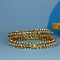 CLASSY MOTI BANGLES