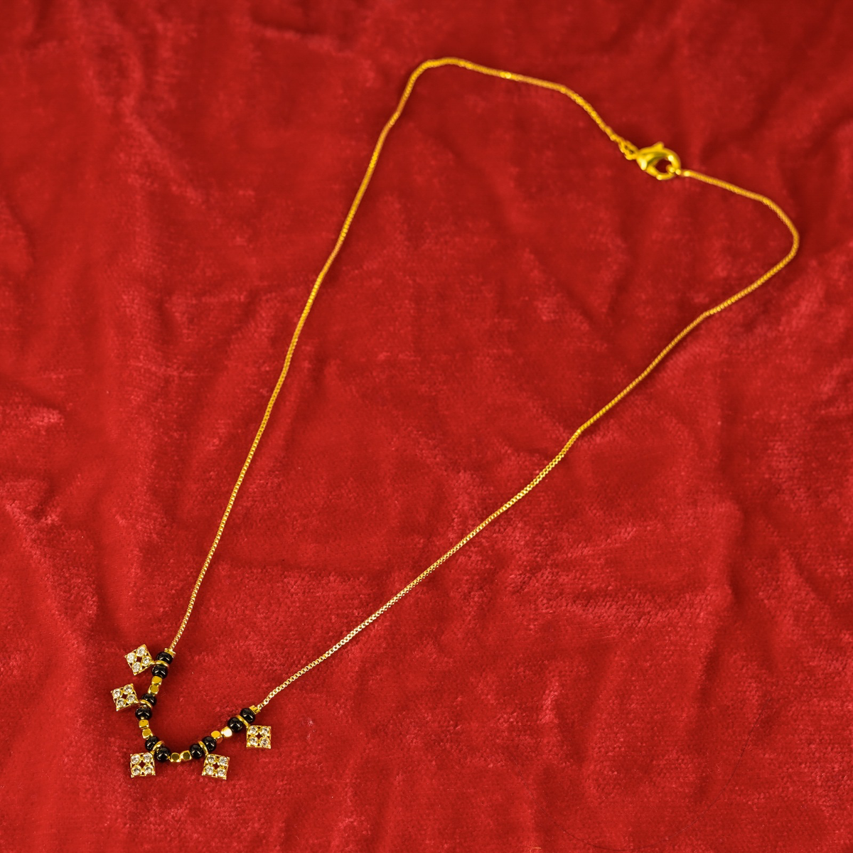 Designer Zircon Short Mangalsutra