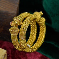 Antique Kadas