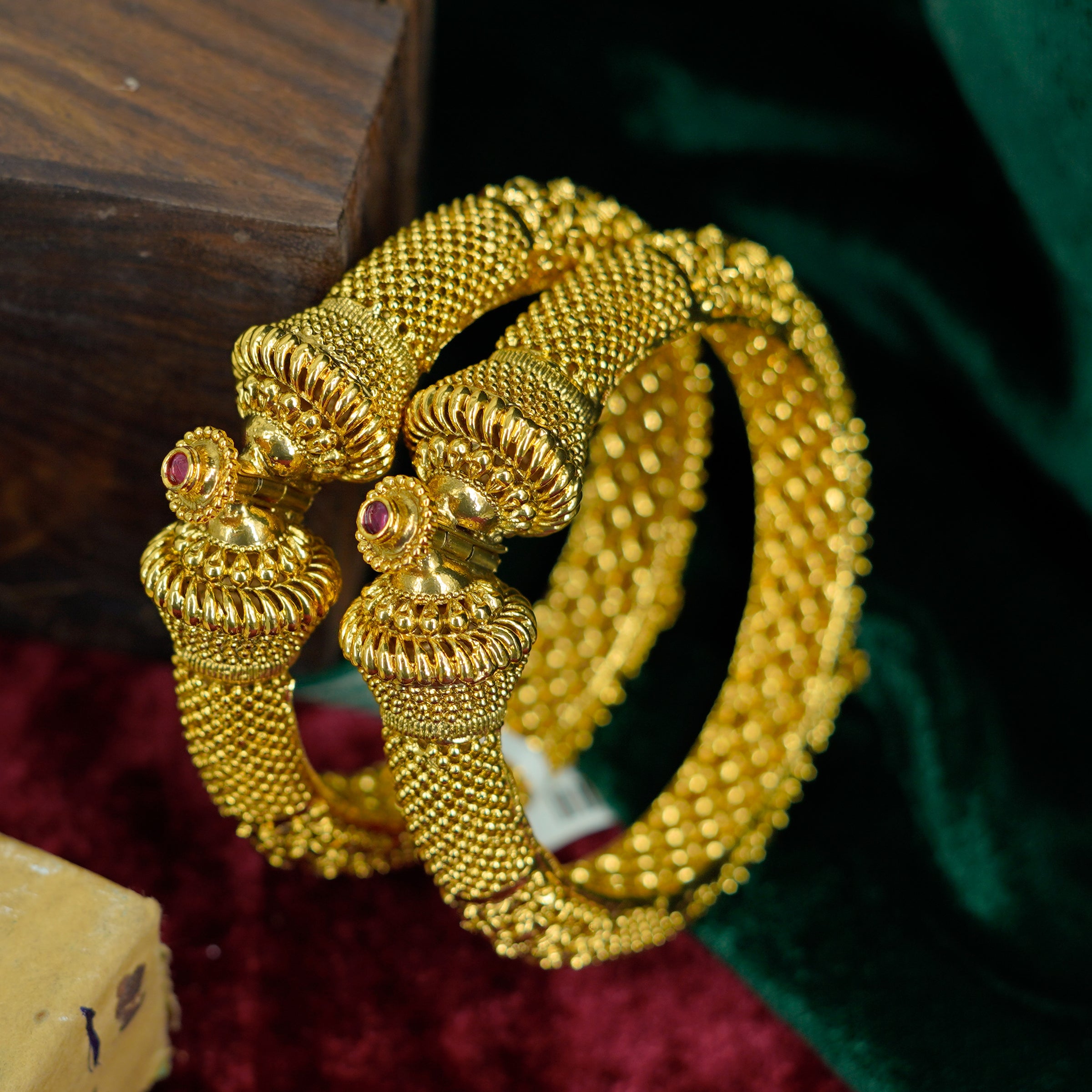 Antique Kadas