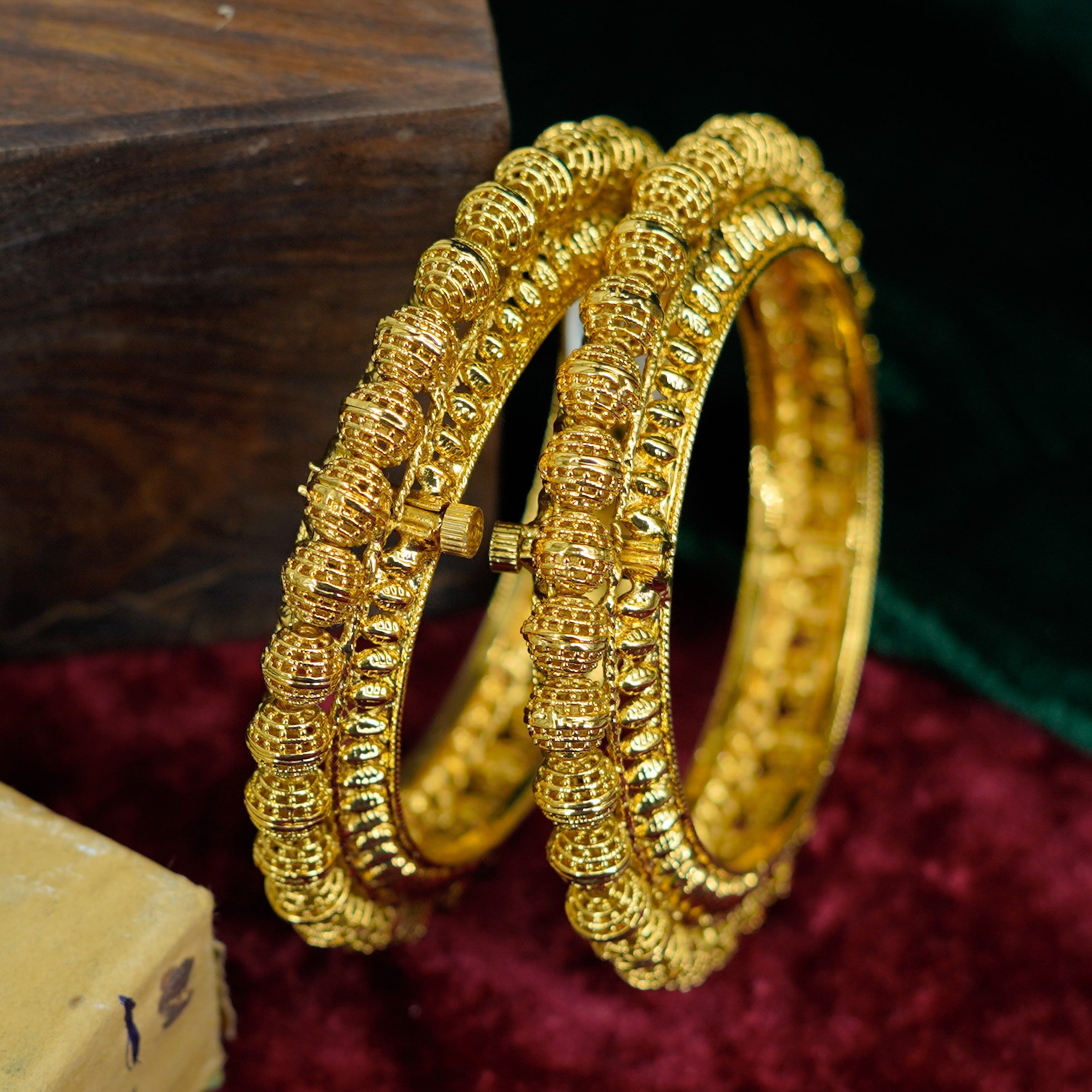 Antique Kadas