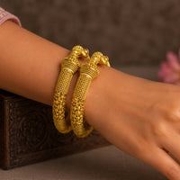 Antique Kadas