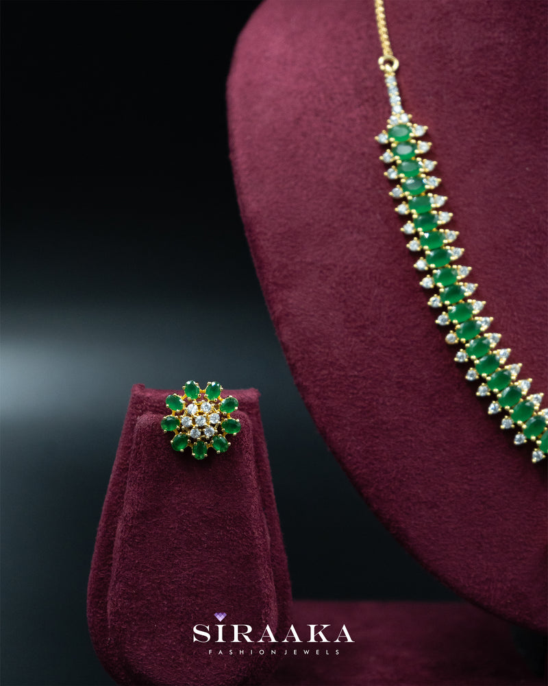 Green Zircon Short Necklace