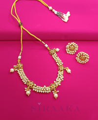 PEARL GOLD SHORT NECKLACE