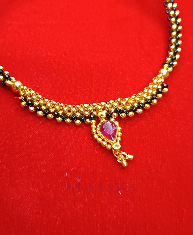 TRENDY THUSHI NECKLACE